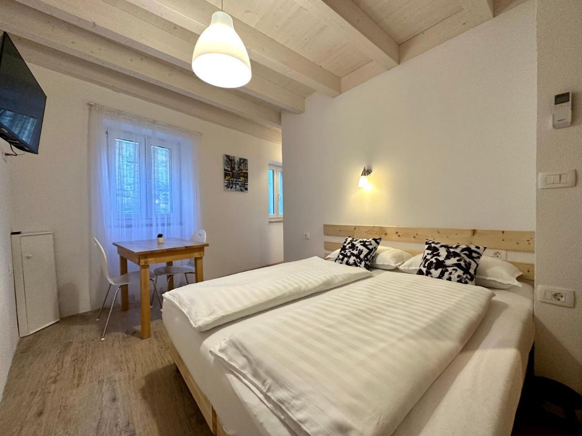Ferienwohnung House Punta - Hisa Na Punti Piran Exterior foto